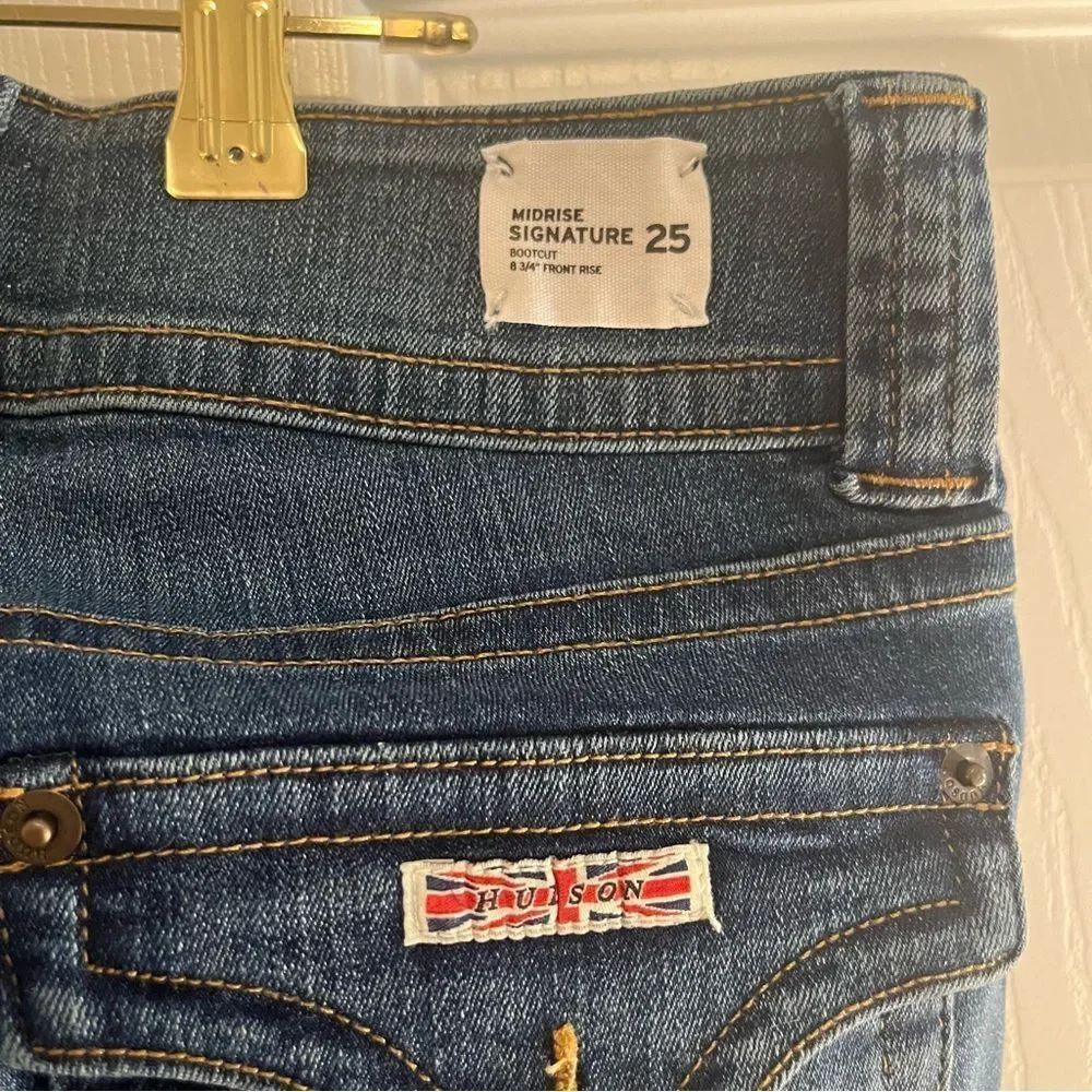 NWT Hudson Bootcut Midrise Signature Denim - Picture 10 of 12